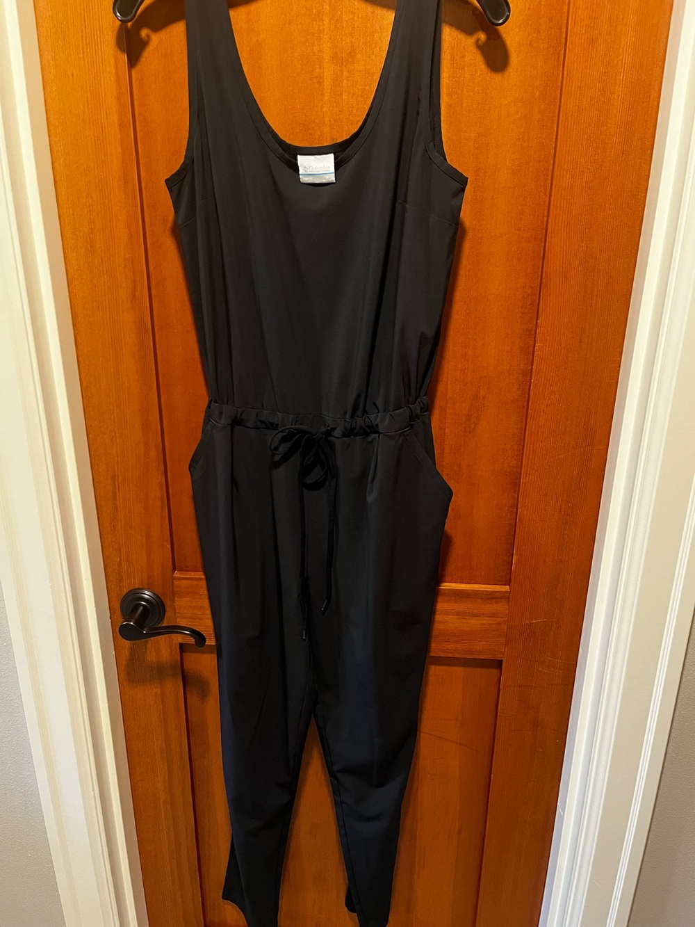 Women’s Black Sleeveless Drawstring Jumpsuit with Pockets